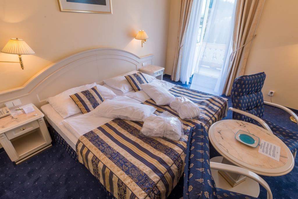 Ensana Hotel Pacifik Mariánské Lázně Εξωτερικό φωτογραφία